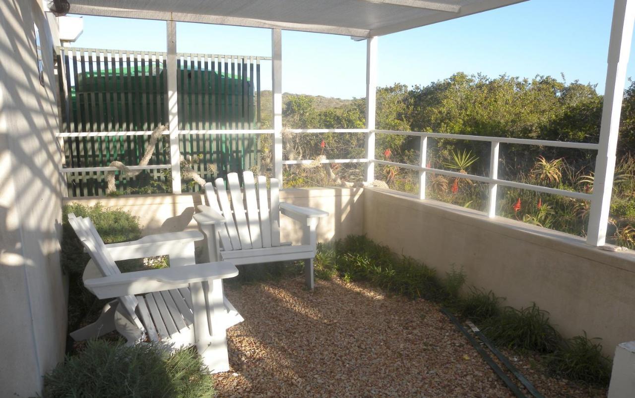 Appartement Charlotte House à Stilbaai Extérieur photo