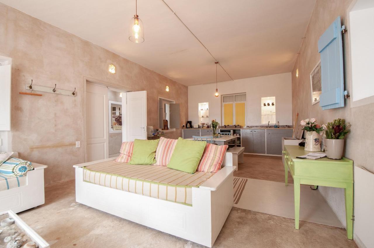 Appartement Charlotte House à Stilbaai Extérieur photo